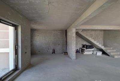 Casă cu 5 camere cu Teren 200 Mp în Florești - 4
