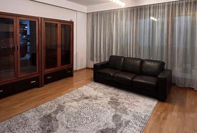 Apartament cu 3 camere decomandat, mobilat în Băneasa - 1
