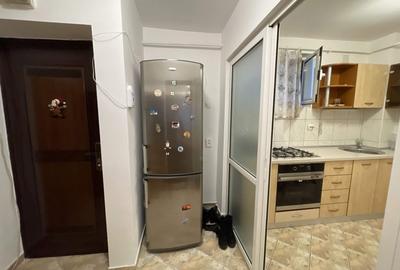 Apartament cu 2 camere semidecomandat în Crișan - 19