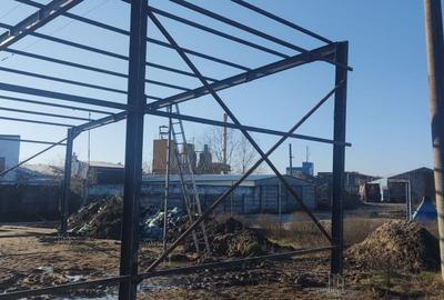 Spațiu industrial, de 120 mp, în Est - 5