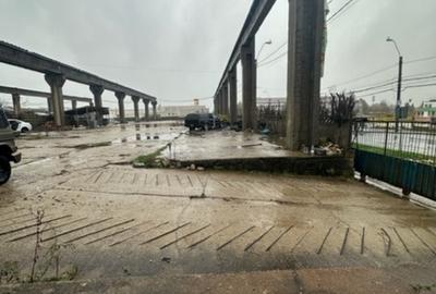 Teren construcție, în Orașul Vechi