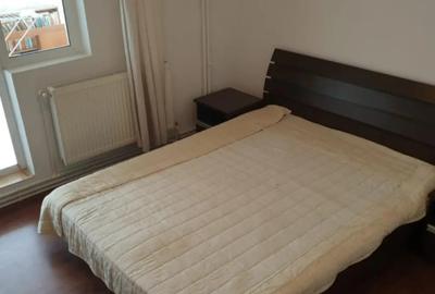 Apartament cu 4 camere decomandat în Călărași - 8