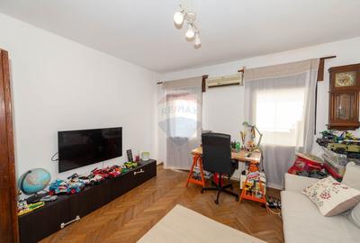 Apartament 3 camere, vanzare, zona Dacia, ultracentral - 2