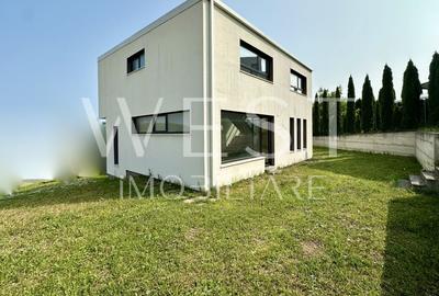 Casa individuala ZONA VIVO | 140mp UTIL | 600mp teren | WHITE HOUSE