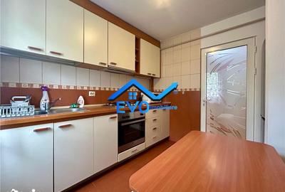 Apartament cu 2 camere semidecomandat în Podu Roș - 1