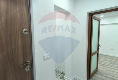 Apartament cu 2 camere de vanzare complet renovat in Tiglina 1 - 9