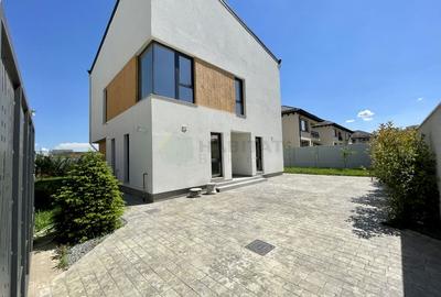 Vila individuala 5 camere Tunari 1 Decembrie - 26