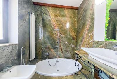 Casă individuală cu 6 camere cu Canalizare în Central - 11