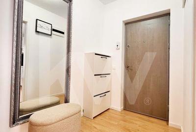 Apartament cu 3 camere, mobilat în Central - 1