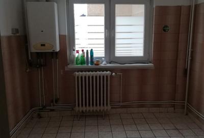 Apartament cu 3 camere semidecomandat în Ultracentral - 6
