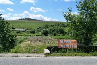 Teren de 1700 mp, în Florești