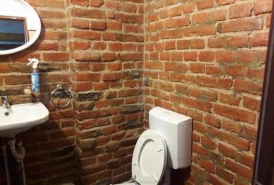 Casă cu 5 camere cu Teren 200 Mp în Central - 5