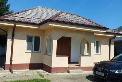 Vand casa cu teren Vand casa cu teren - 2