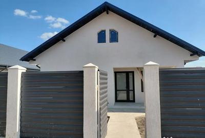 Casă cu 3 camere cu Teren 420 Mp în Șendreni - 18