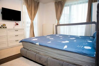 Apartament cu 3 camere decomandat în Tractorul - 1