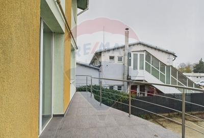 Birou, de 85 mp, în Sud - 6