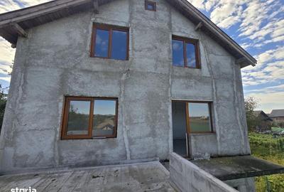 Casă cu 4 camere cu Teren 350 Mp în Central - 4