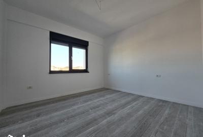 Apartament cu 3 camere în Micro 3 - 11