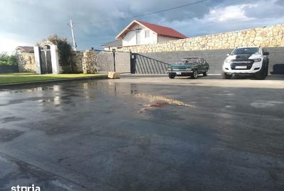 Casă cu 4 camere cu Teren 700 Mp în Jucu - 2
