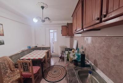 Apartament cu 2 camere decomandat, mobilat în Central - 3