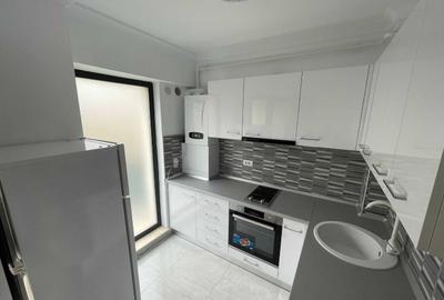 Garsonieră decomandată, mobilată în Universitate - 4