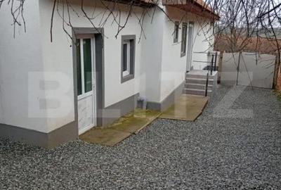 Casă cu 2 camere cu Teren 2850 Mp în Răhău - 3