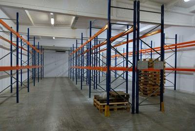 Spațiu comercial, de 2,000 mp, în Central - 2