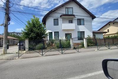 Casă cu 6 camere cu Teren 500 Mp în Vălenii de Munte - 2