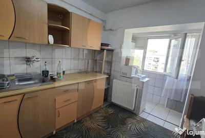 Apartament cu 2 camere decomandat în Micro 17 - 10