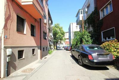 Cotroceni - Davila, Vila d+p+2, 232 mp total, terasa intima - 2