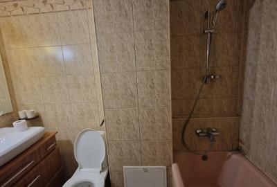 Apartament 3 camere, circular, 82mp, Centru, zona Ramada Apartament 3 camere, circular, 82mp, Centru, zona Ramada - 10