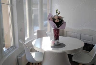 Casă cu 4 camere în Central - 3