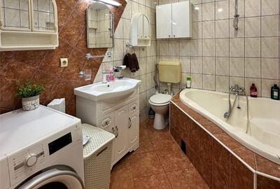 Zona Piata de Alimente, casa D+P+1 - 6