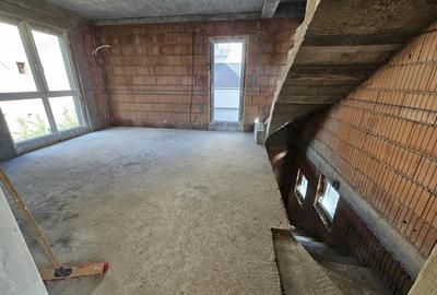 SAD la parter. Apartament cu 3 camere la Etaj si Mansarda! - 7