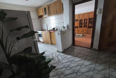 Apartament cu 2 camere decomandat în Central - 3