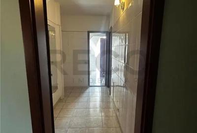 Spațiu comercial, de 164 mp, în Central - 2