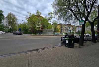 Apartament cu 3 camere decomandat în Dacia - 2