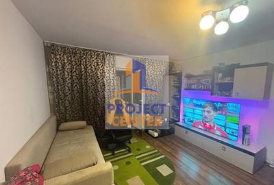 Apartament cu 2 camere semidecomandat, mobilat în Banat