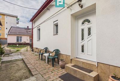 Apartament cu 2 camere nedecomandat, mobilat în Central - 3