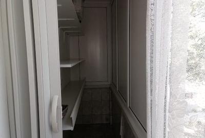 PROPRIETAR - Apartament 4 camere de inchiriat Piata Moldovei - Scoala 2 - 14