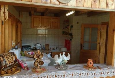 Casă cu 6 camere cu Teren 1620 Mp în Bran - 4
