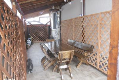 Casă cu 4 camere cu Teren 250 Mp în Domnești - 4