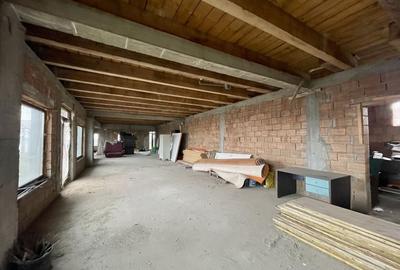 Pensiune cu piscina in constructie - 12