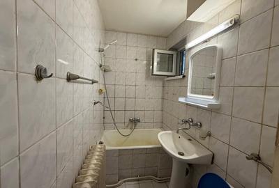 Apartament cu 3 camere semidecomandat în Dacia - 8