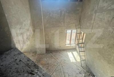 Casă cu 7 camere cu Teren 2600 Mp în Rădăuți - 4