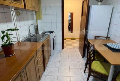 Apartament cu 2 camere decomandat, mobilat în Central
