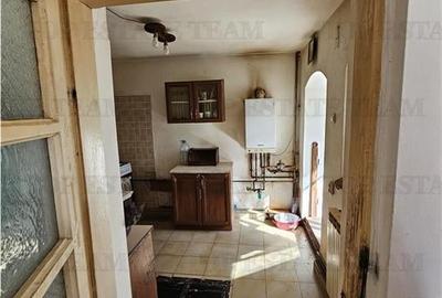 Casa la curte cu teren 646mp in Chiajna - 10