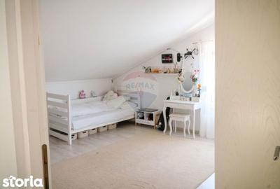 Casă cu 6 camere cu Garaj în Voitinel - 6