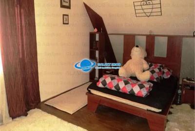 Vanzare vila P+M Targoviste, exterior sud - 7