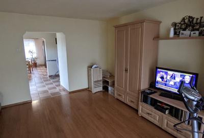 Casă cu etaj de vânzare, 5 camere, 2 băi, Dâmbu Rotund zona strada Livezeni - 20